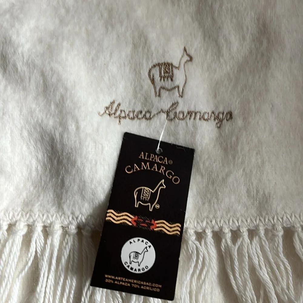 Alpaca Camargo new tags